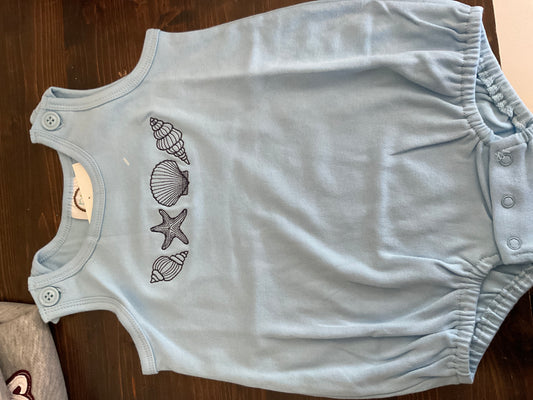 D's Designs Beach bubble