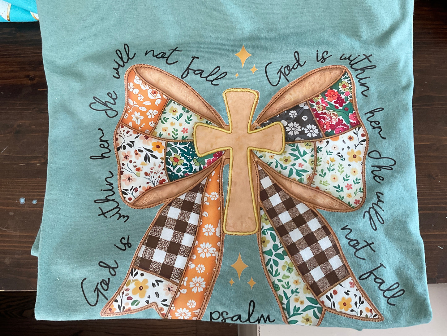 D's Designs Religous bow tshirt