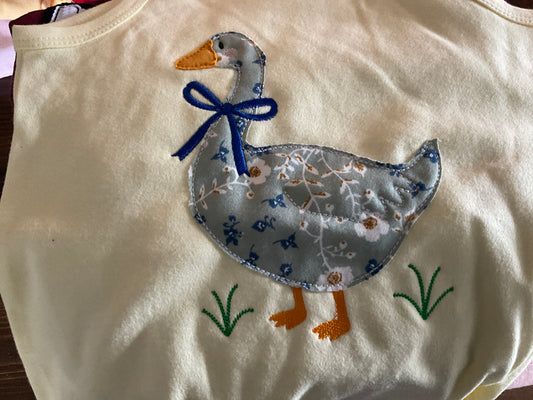 D's Designs G Goose  bubble