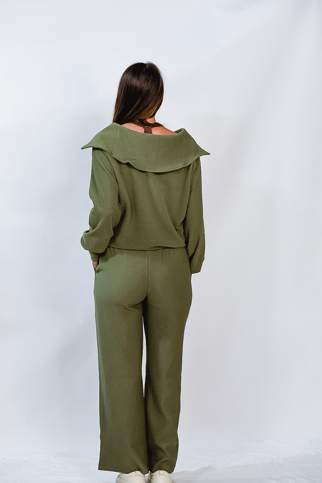 Olive Luxe Zip Collar Set