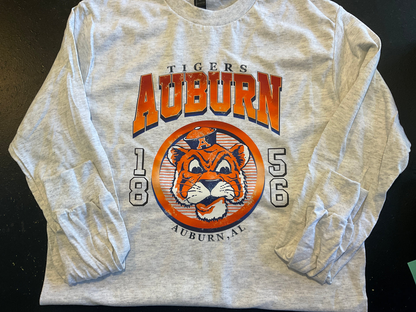 COZY MOMMA: auburn tiger LS