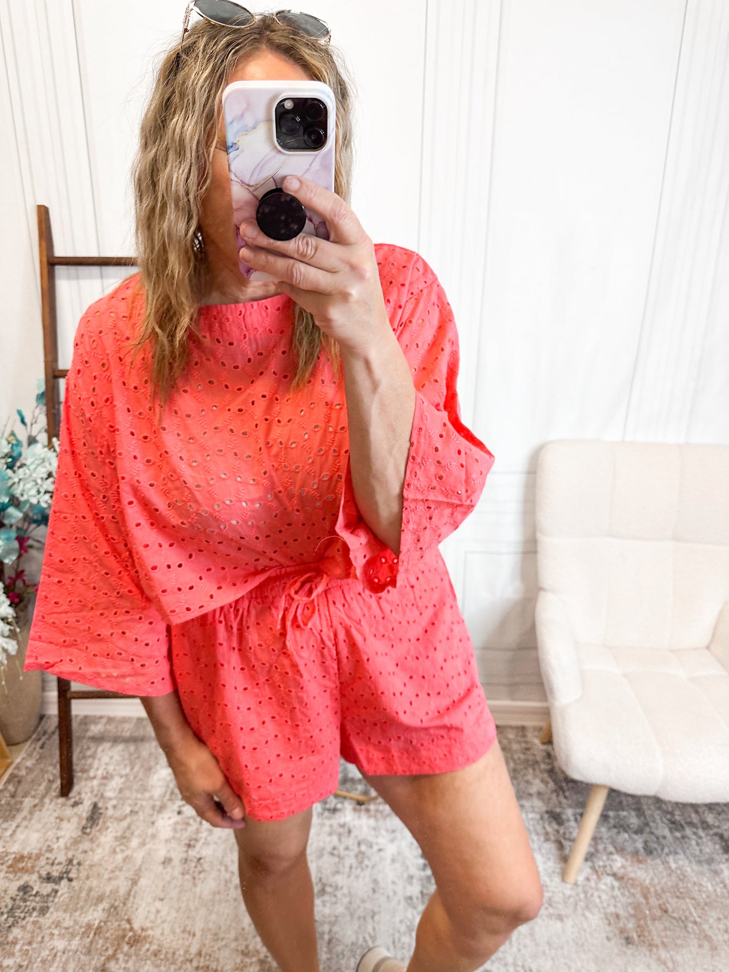 The Sunset Stunner Eyelet Set