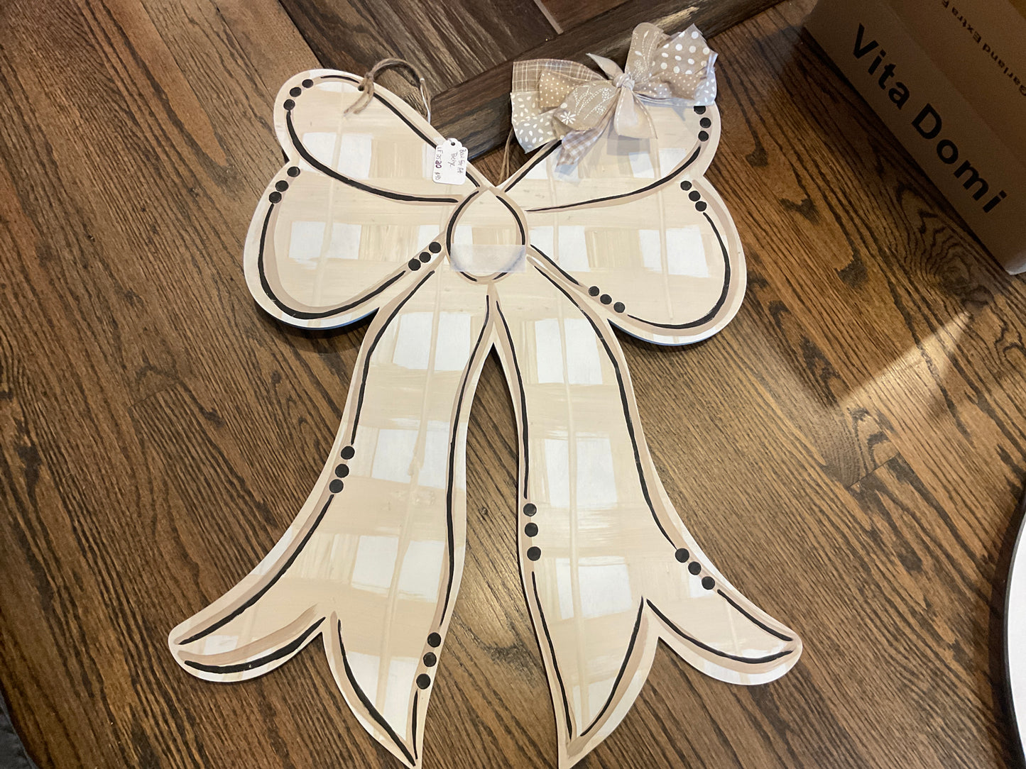 Lost & Found Door Signs Hand-painted, Attachment Base