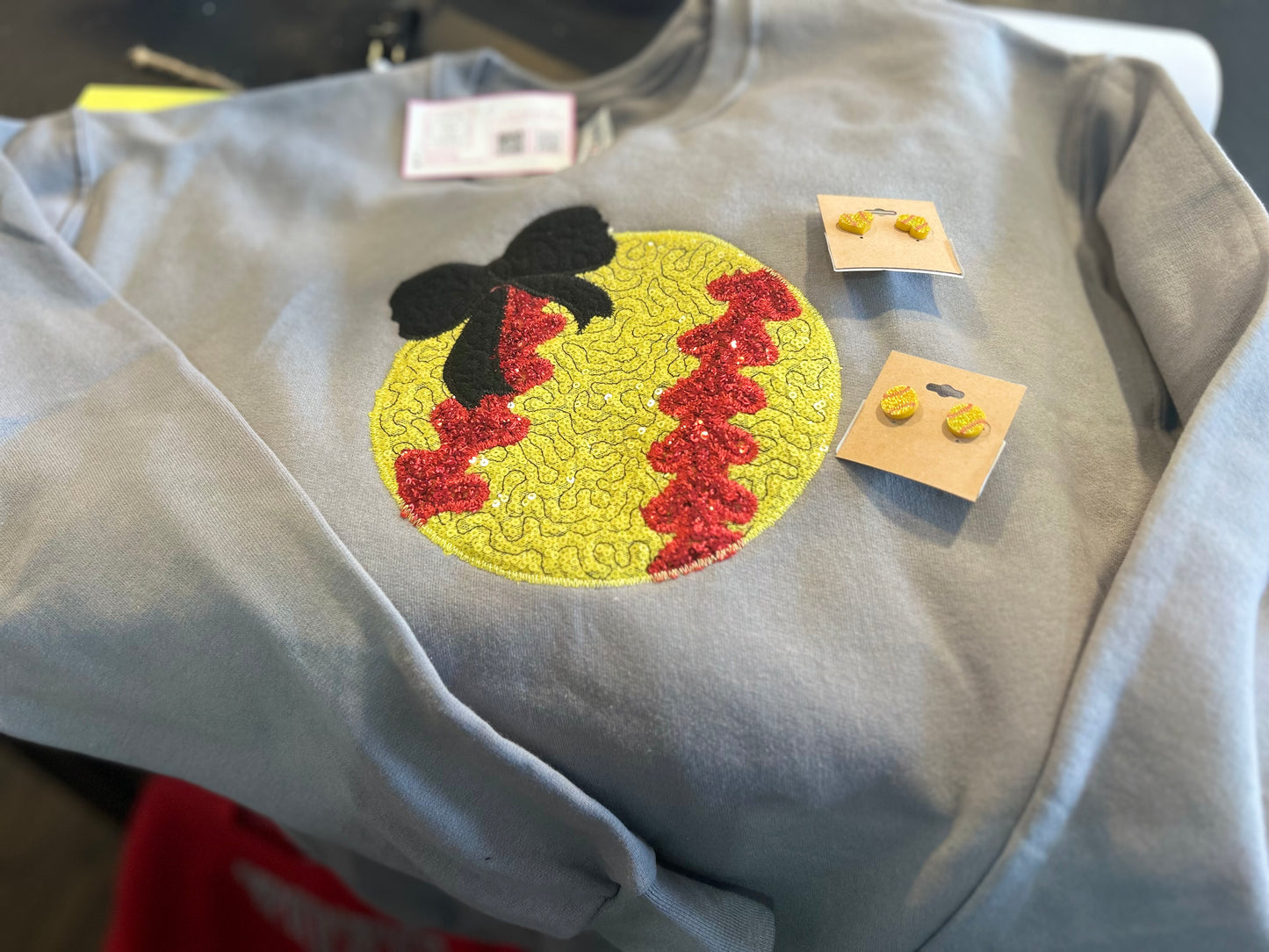 D's Designs softball sweatshirt
