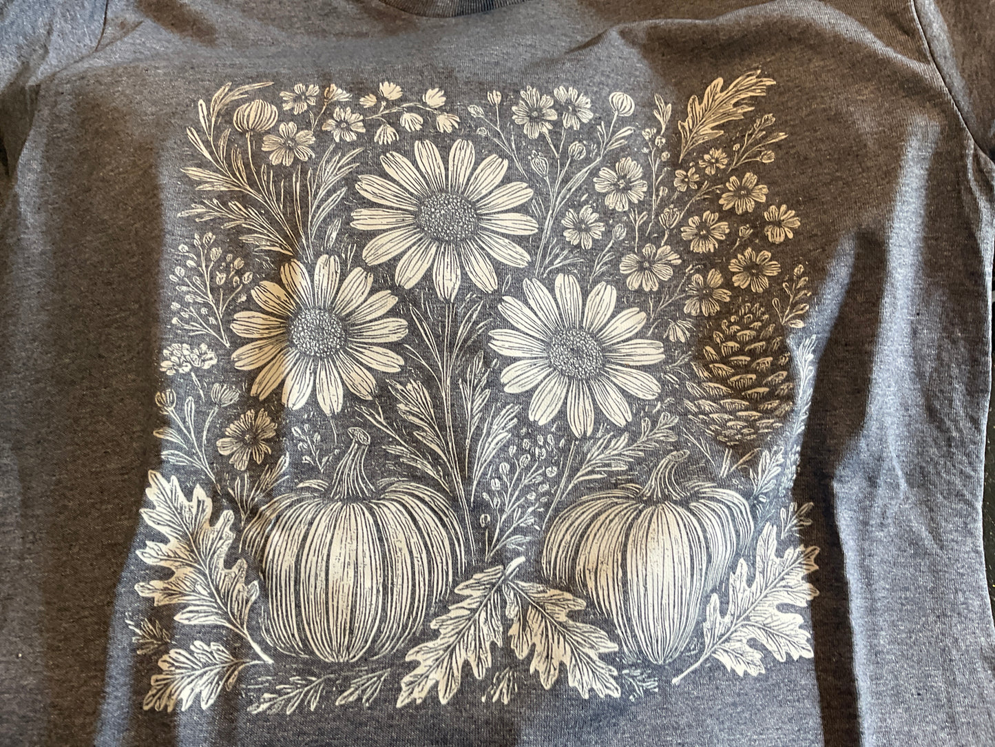 The B's Tees NAVY PUMPKIN