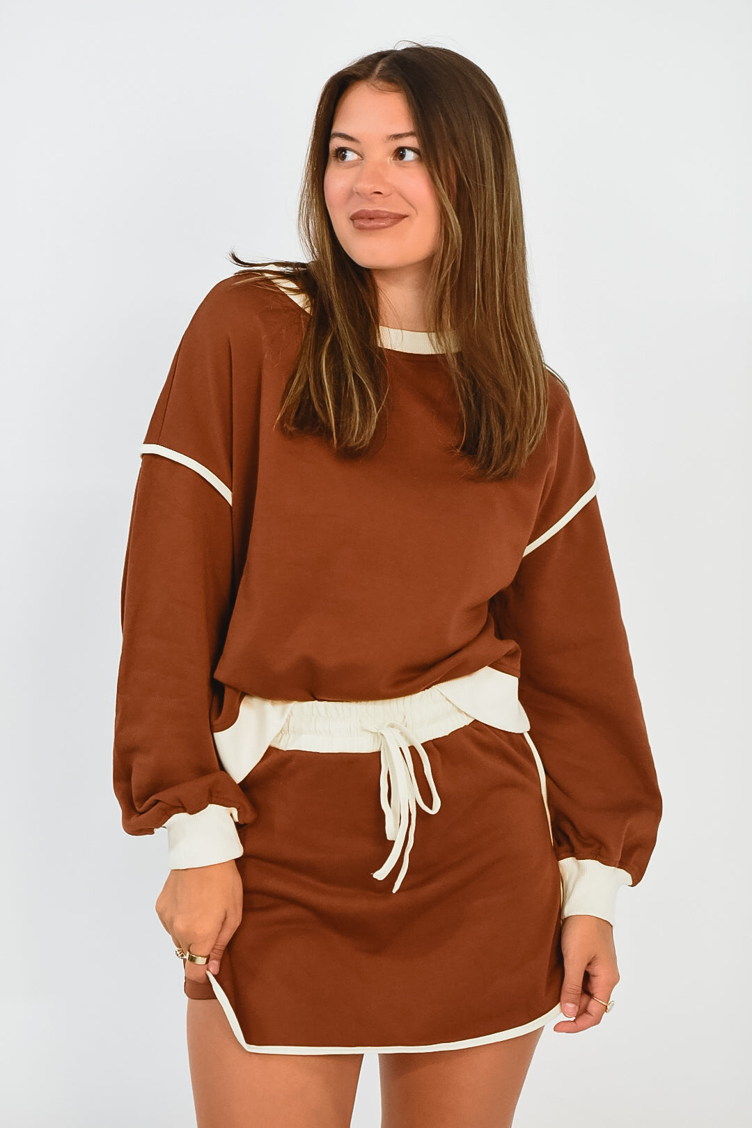 Mocha Contrast Lounge Set