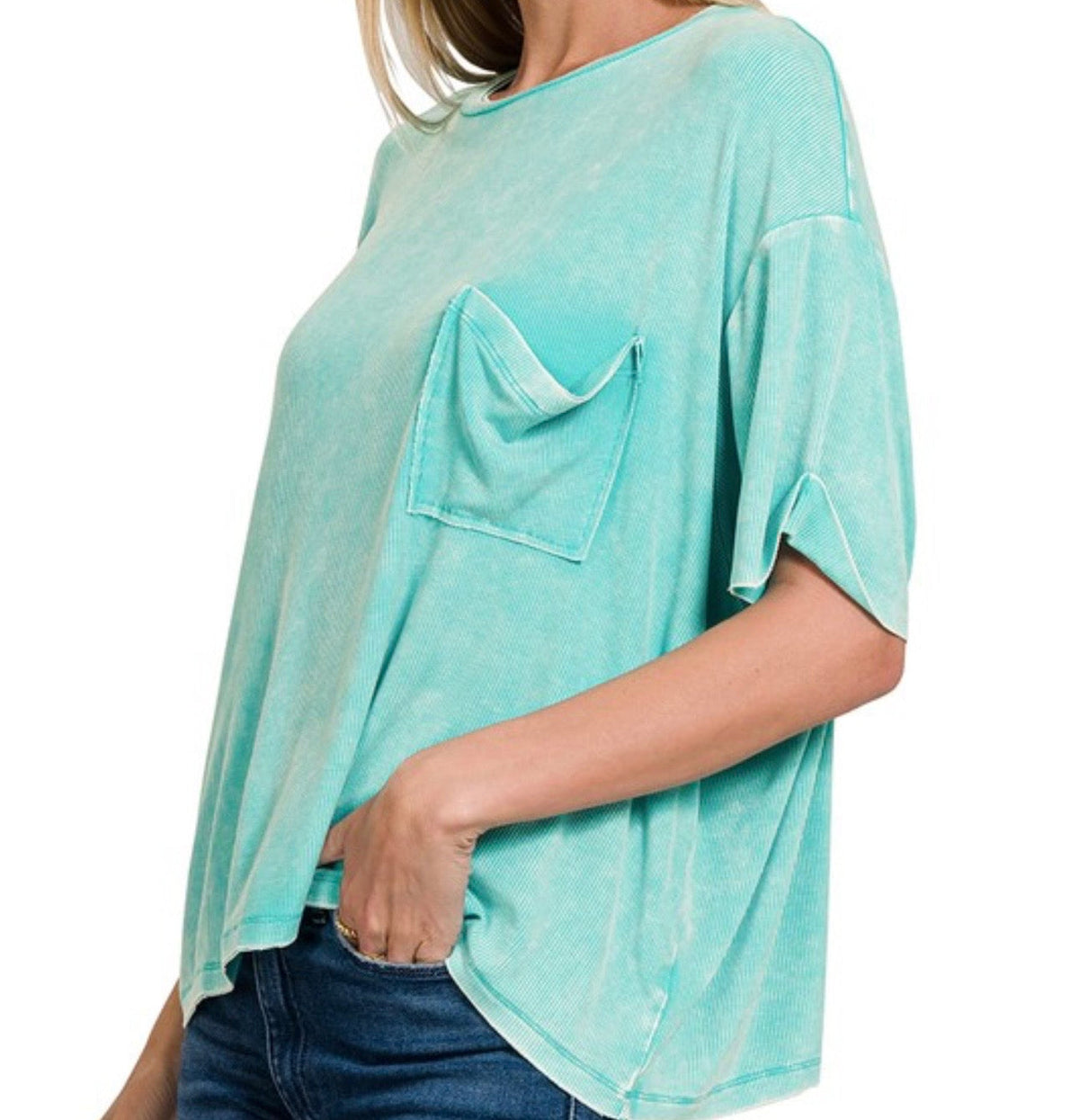 Coastal Comfort Mineral Wash
Oversized Pocket Tee